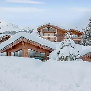 https://les-sherpas.hotels-rhonealpes.com