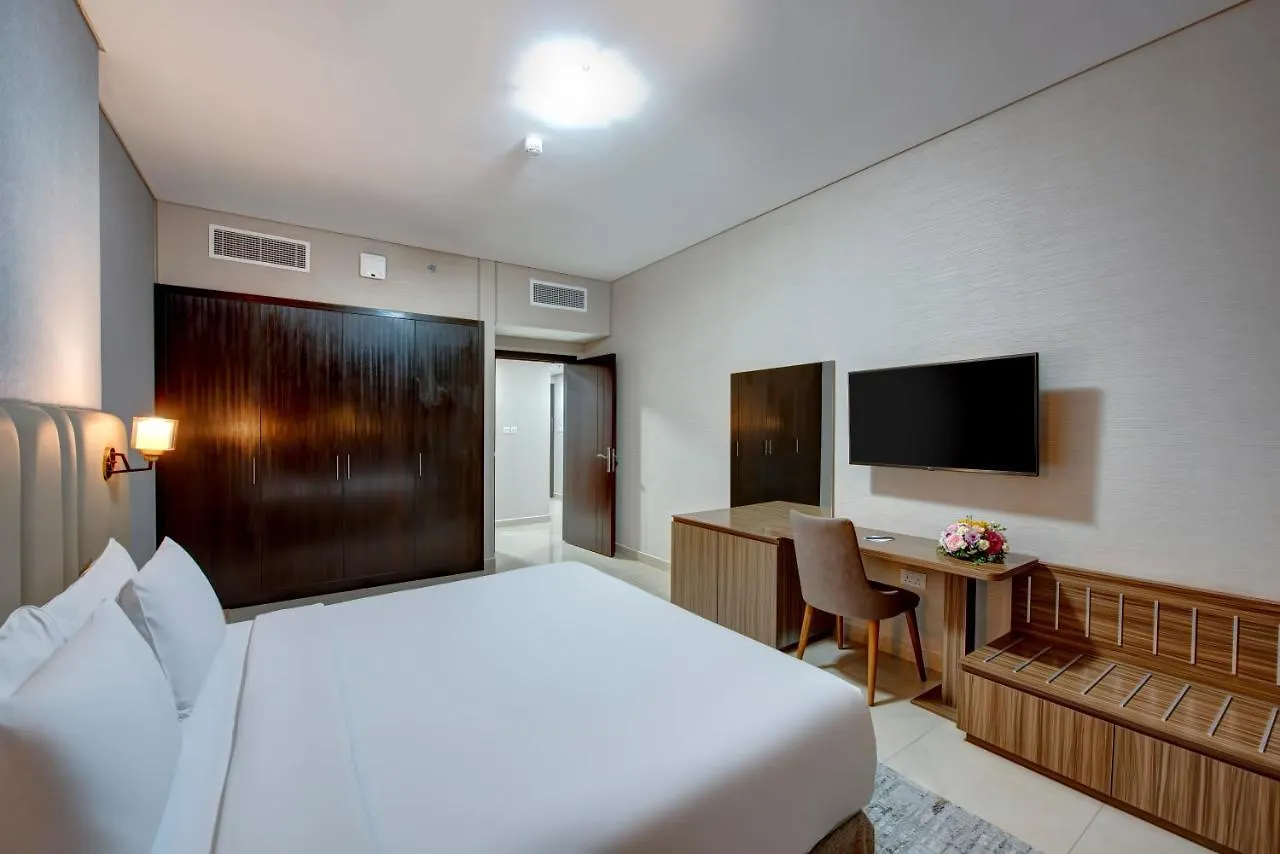 Royal Regency Suites Marina Dubai 3*,